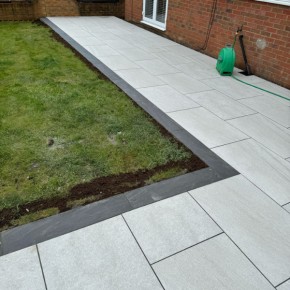 Everest Pearl Porcelain Paving Lifestyle 600x900 Product Image