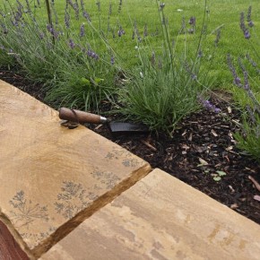 Fossil Mint coping stone 900x450