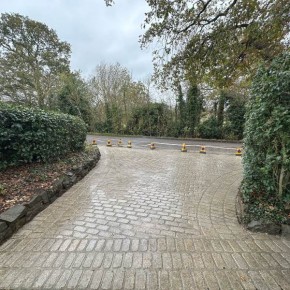 Antique Golden Granite Tumbled Setts 200x100