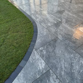 Rosa Nero Porcelain 600x900