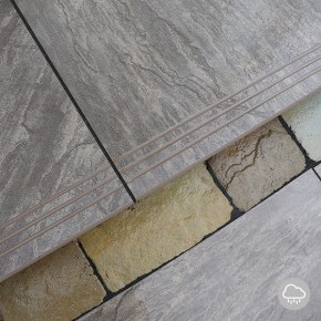 Bullnose Steps 900x450x20mm - Sagar Black Porcelain
